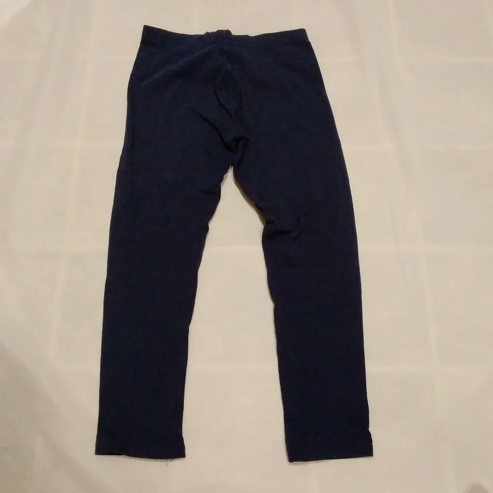 Girl's Size 6 Bundle 2 Tops 2 Bottoms
